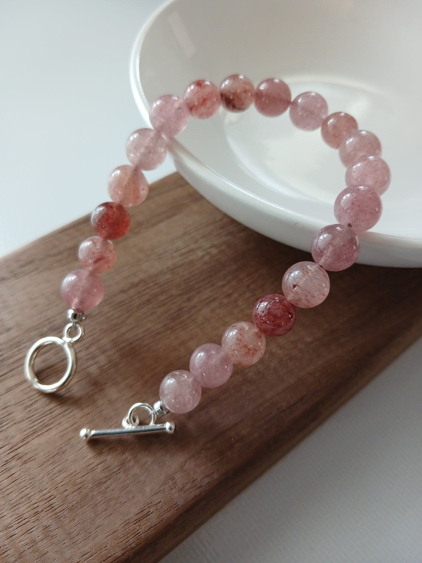 Strawberry Quartz 8m bracelet