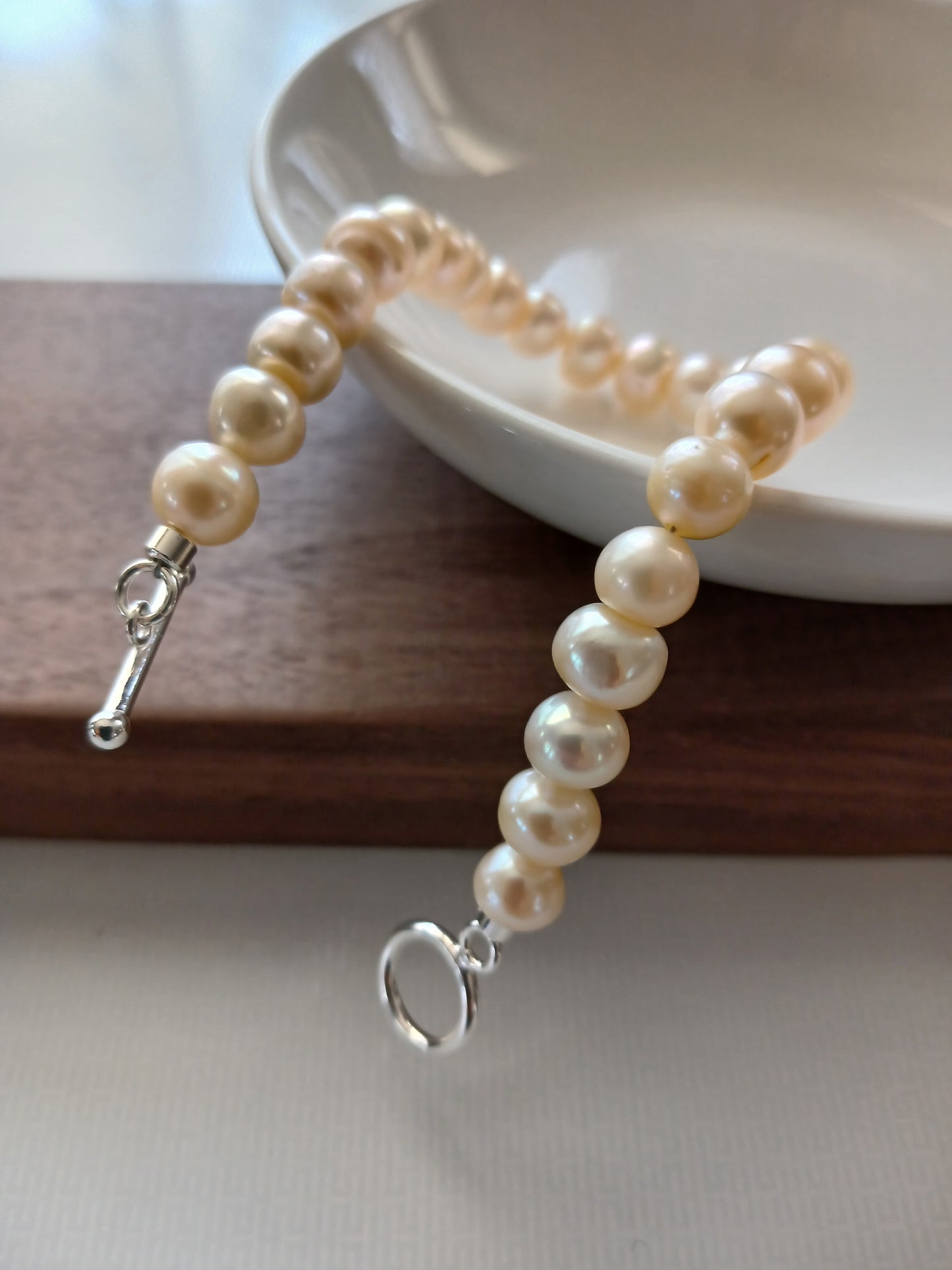 Pink pearl 8mm bracelet